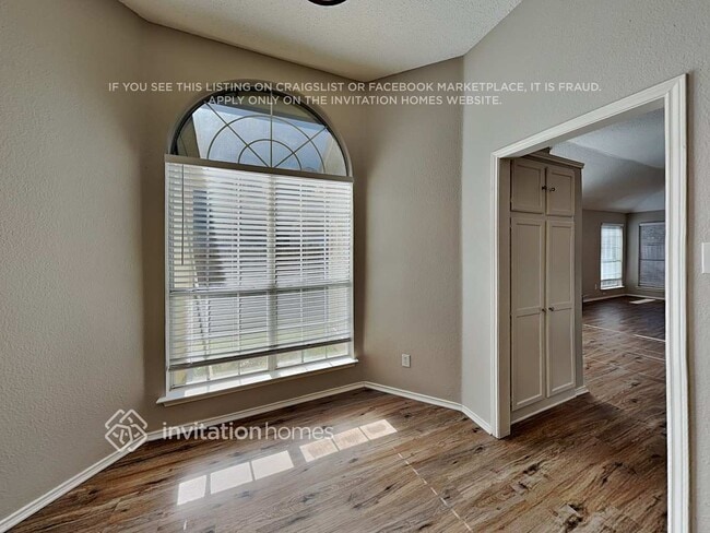 Photo - 4133 Scotland Dr