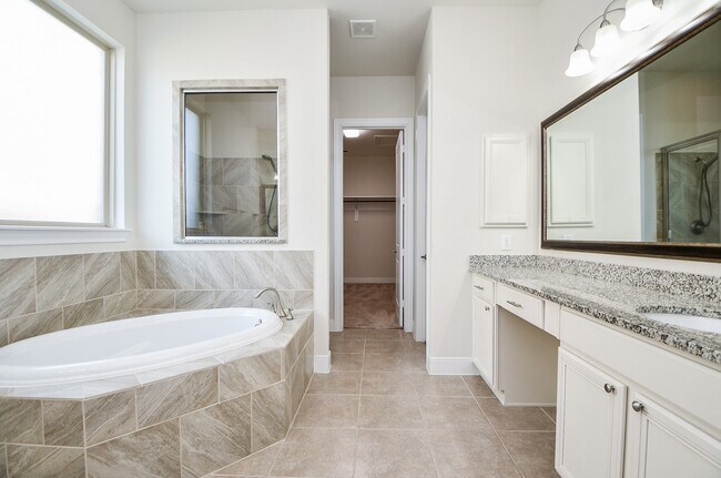 Photo - 25106 Sundance Park Ln