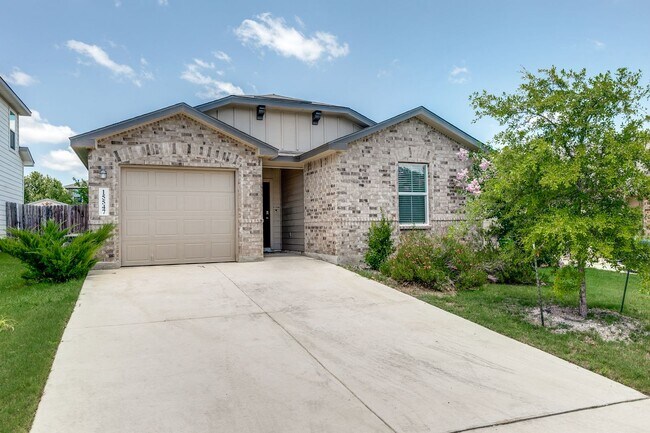 BEAUTIFUL 3-BEDROOM D.R. HORTON HOME IN RE... - BEAUTIFUL 3-BEDROOM D.R. HORTON HOME IN RE...