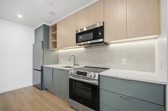Photo - 2363 Bedford Ave Unit 623A