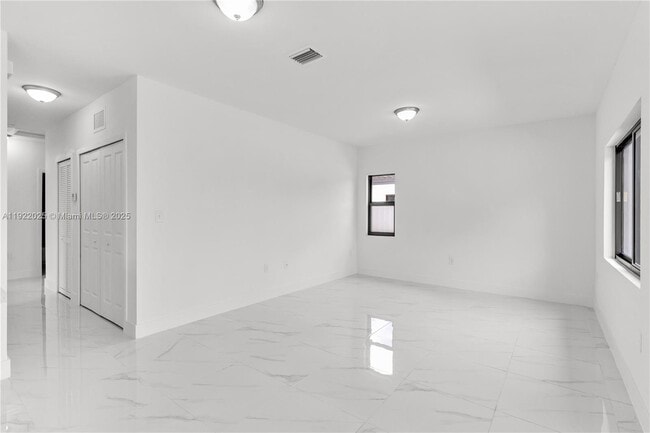 Photo - 11970 SW 213th St