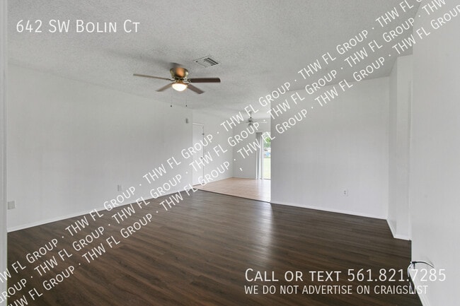 Photo - 642 SW Bolin Ct