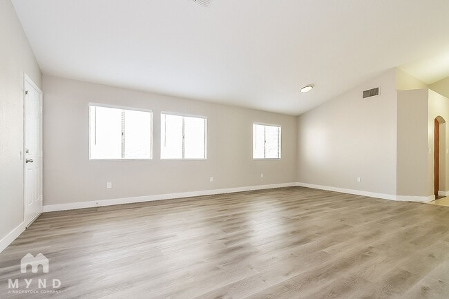 Photo - 5304 Del Lago Dr