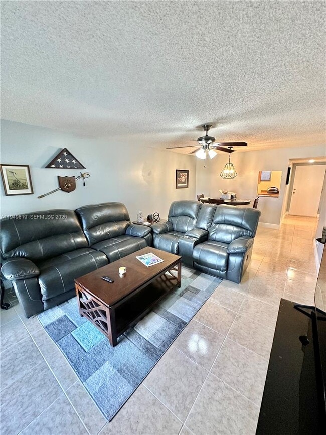 Building Photo - 7561 NW 16th St Unit 2208