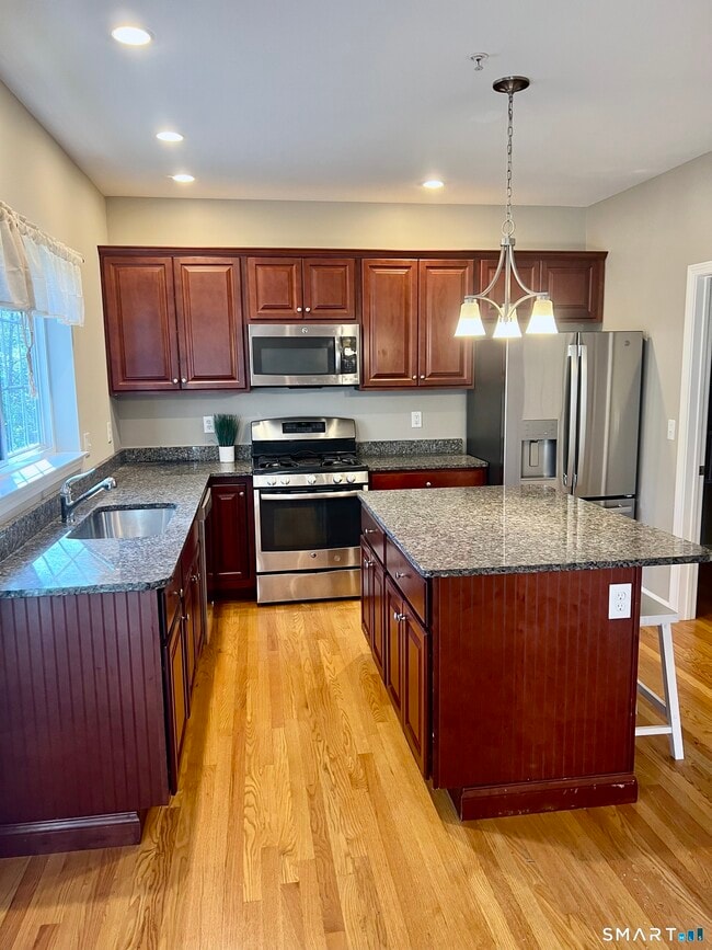 Photo - 17 Riverview Ct Unit 17