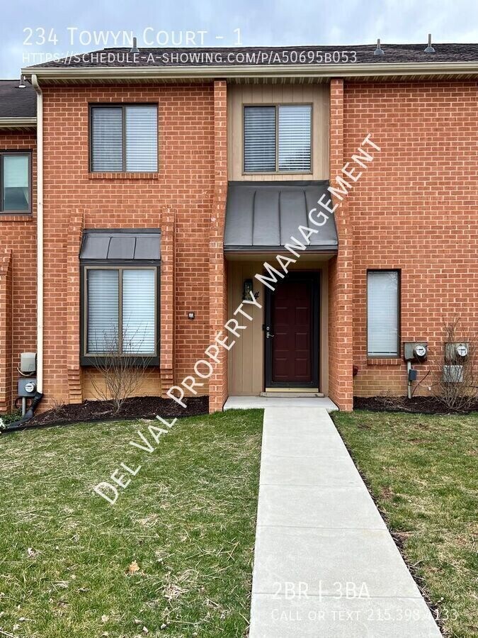 Photo - 234 Towyn Ct