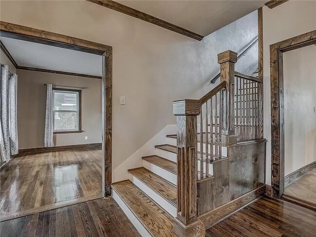 Photo - 423 NE 14th St