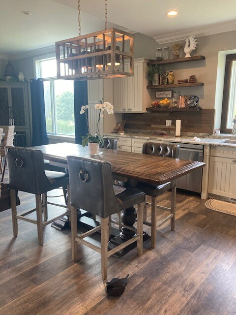 Photo - 2558 Niles Cortland Rd NE