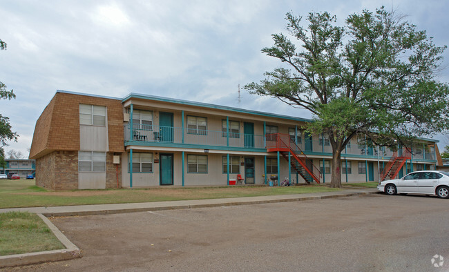 Building Photo - Summit at Central Village Rental