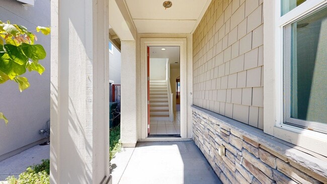 Photo - 1605 Rose Clover St