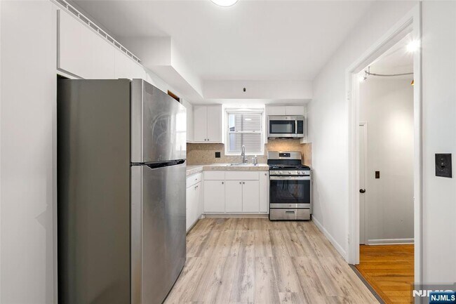 Photo - 209 8th St Unidad 2