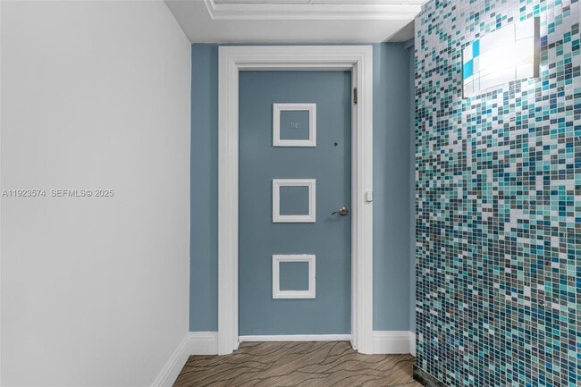 Photo - 4925 Collins Ave Unit 11E