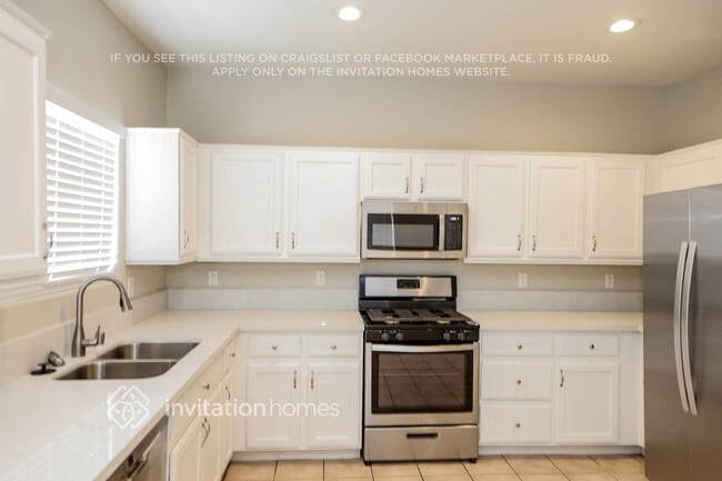 Photo - 6252 Dartington Hall St