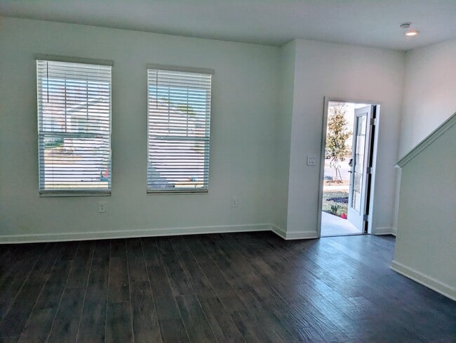 Photo - 11716 Language Wy