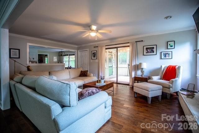 4011 Windwood Cir