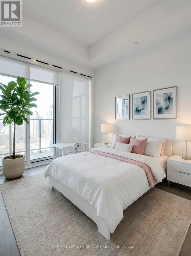 Photo - 30 Shore Breeze Dr Unit 2018