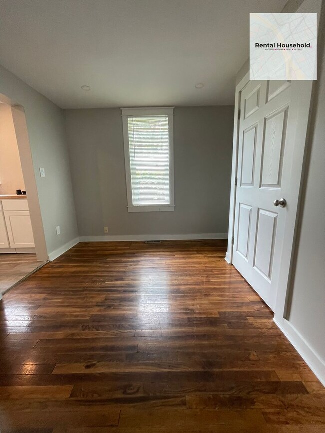 Photo - Adorable 2 Bedroom Located in Livonia