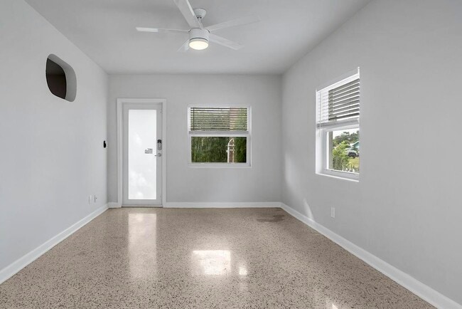 Photo - 17 Ocean Breeze