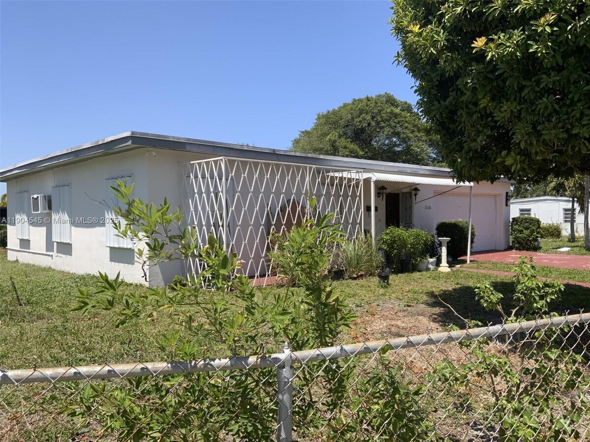 Photo - 16300 NW 19th Ct