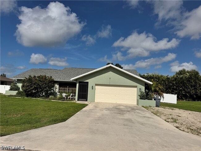Building Photo - 17540 Fuchsia Rd