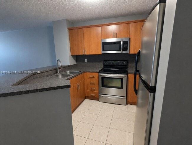 Photo - 8750 N Sherman Cir Unit 403