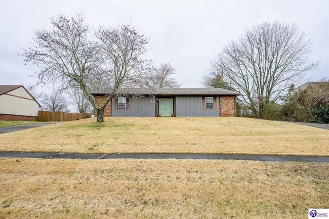 Photo - 1615 Catalpa Rd Townhome