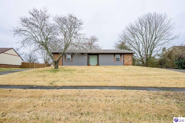 Building Photo - 1615 Catalpa Rd Rental