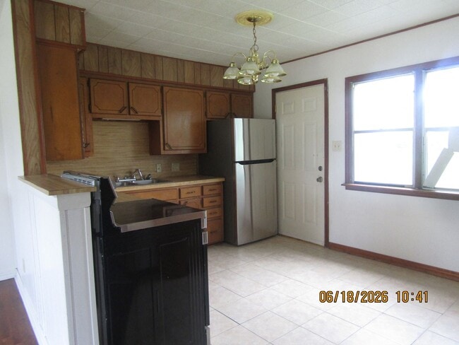 Photo - Charming 2-Bedroom Home in Northwest Lawton