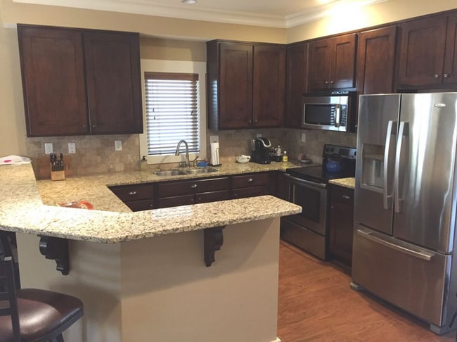 433 Breckenridge Ct
