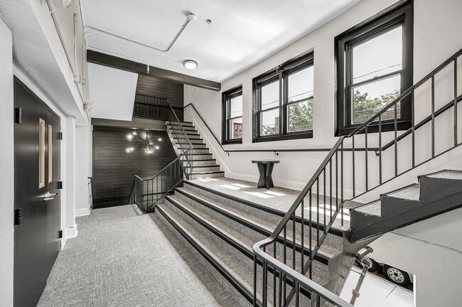 Photo - 72 Boisvert St Unidad 4