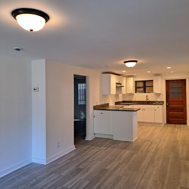 Photo - 3436 Franklin St