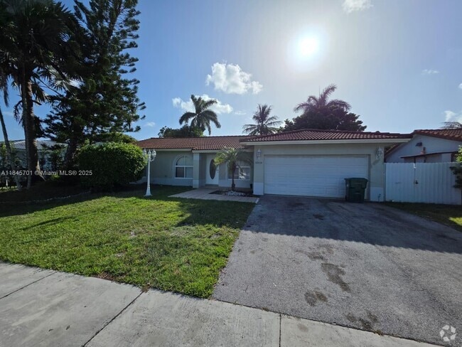 Building Photo - 20334 SW 131st Ct Rental