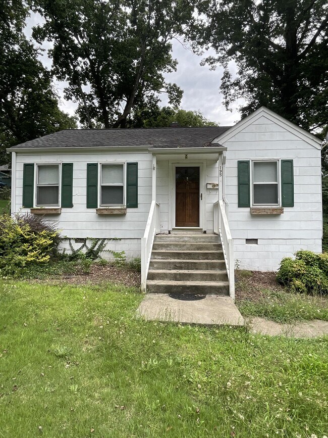 195 Converse Cir Rental For Rent in Spartanburg, SC