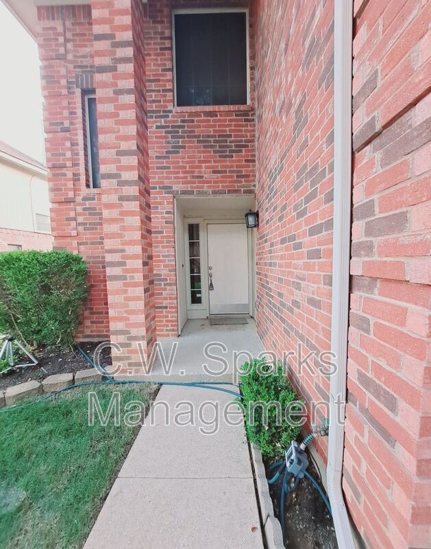 Photo - 4617 Sandera Ln