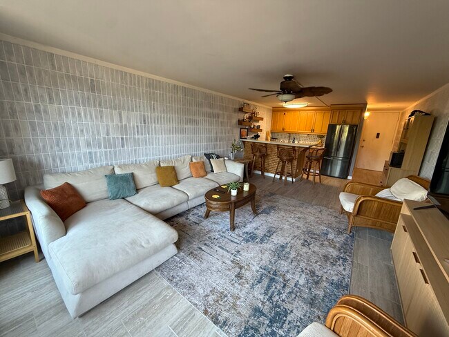 Building Photo - 68-055-055 Akule St Unit 213