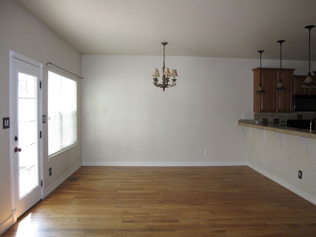 Photo - 846 N 7th St
