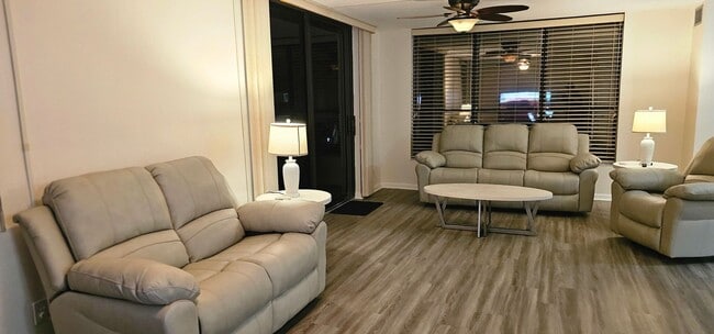 Photo - Riverfront Community Resort Style 2/2 Condo