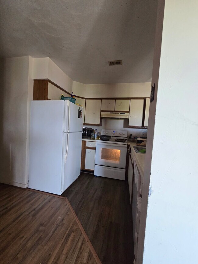 Photo - 1205 University Ter Unit F