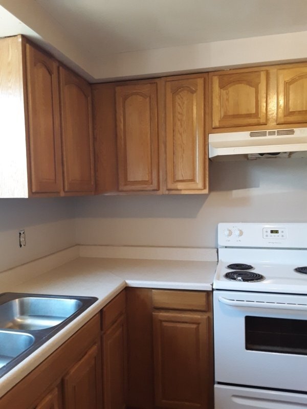 18 Park St Unit 2