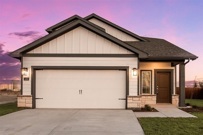 Photo - 229 Cranz Farm Dr