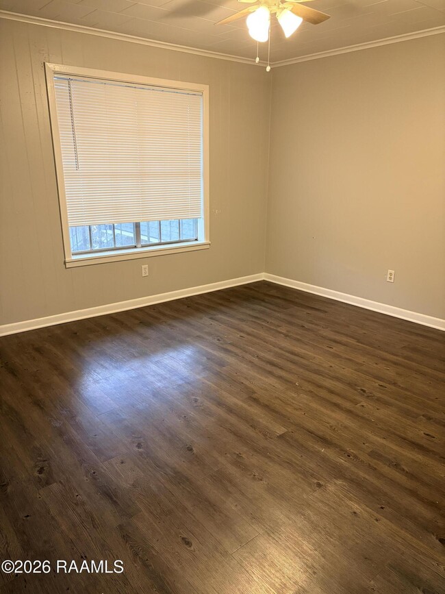 Photo - 718 Harding St Unit 13