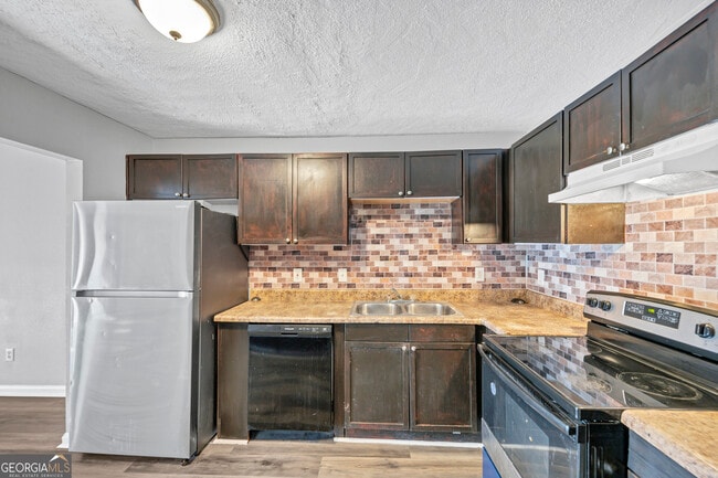 Photo - 3575 Oakvale Rd