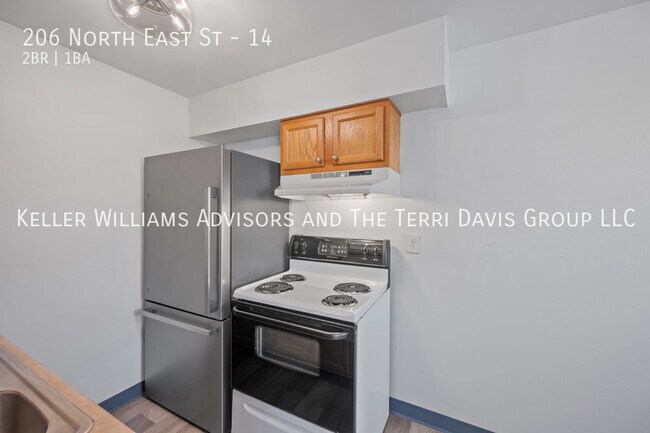 Photo - 206 N East St Unit 14