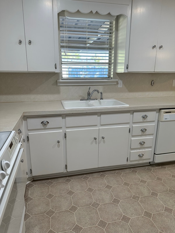 Photo - 4631 Cascades Dr