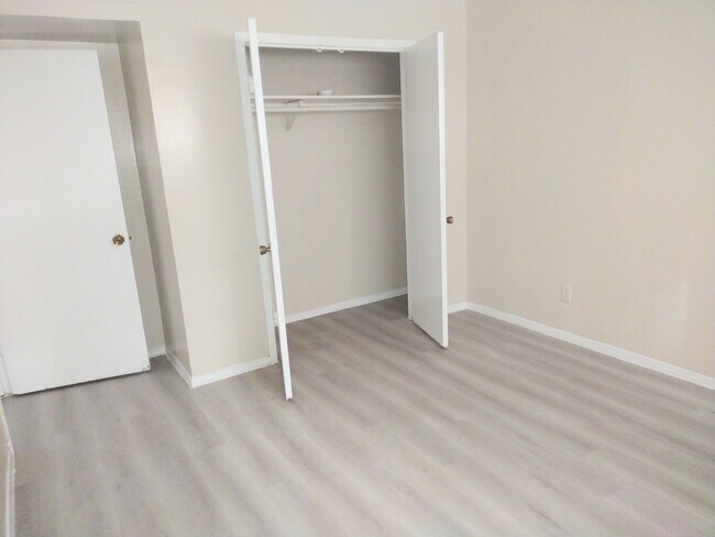 Photo - 508 Holiday Dr Unit #1