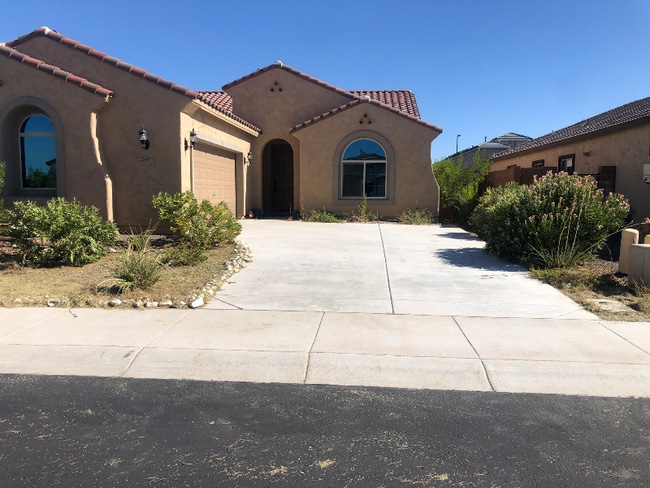 Photo - 25931 W Oraibi Dr House