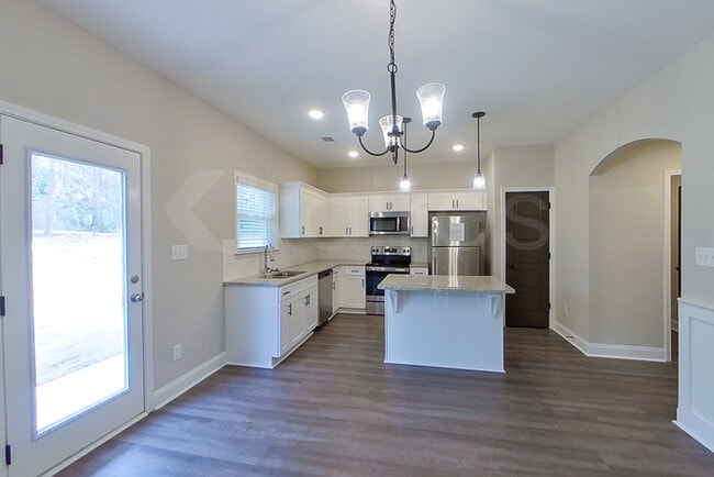 Photo - 162 Allentown Wy