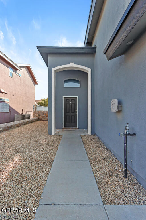 Photo - 454 Claiborne St