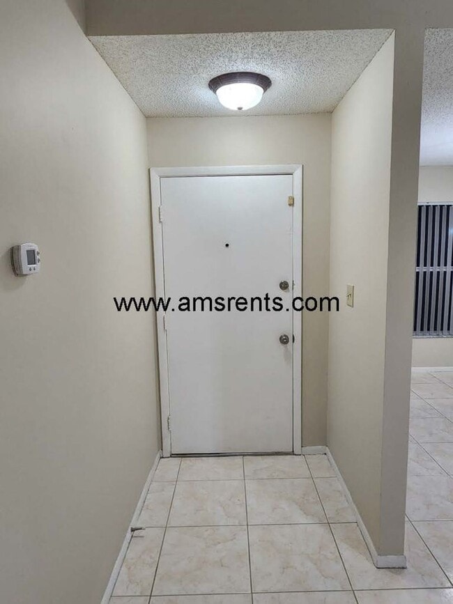 Photo - Spacious 3 bedroom 2 bath in Kissimmee