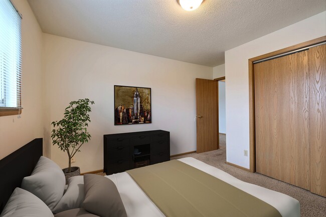 Photo - Parkwest Gardens